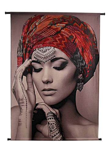 PINTURA SEÑORA HENNA