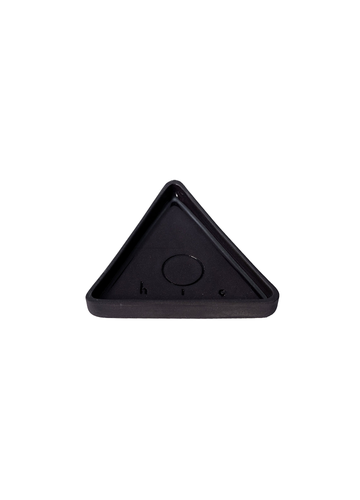 HİÇ ÜÇGEN TABAK KARA / 12.5CM