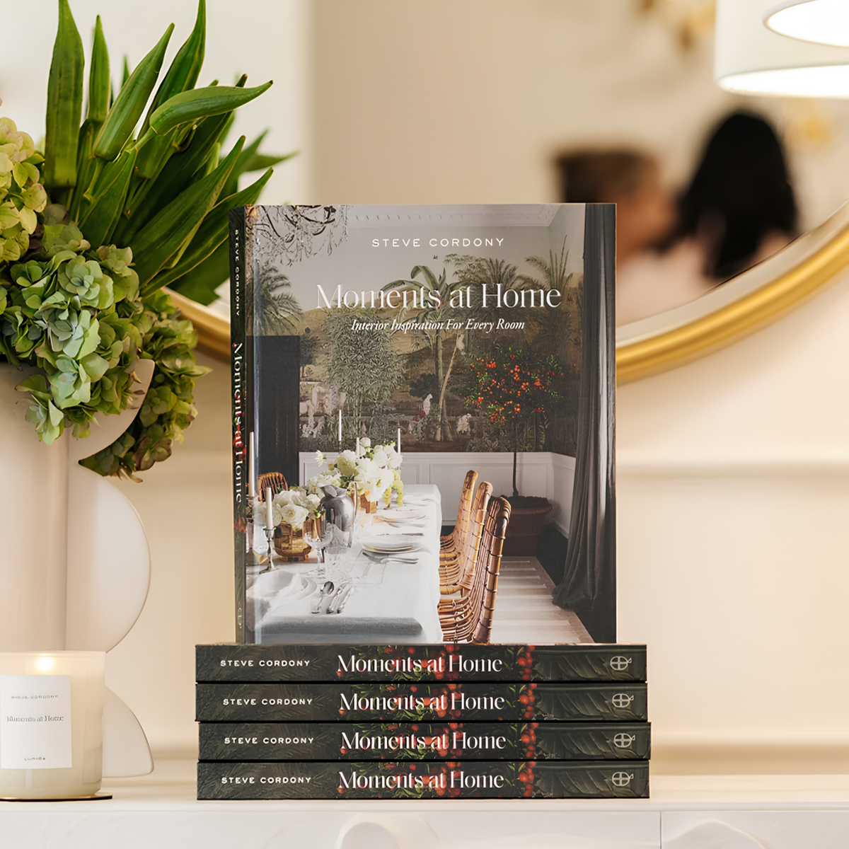 MOMENTS AT HOME / KİTAP