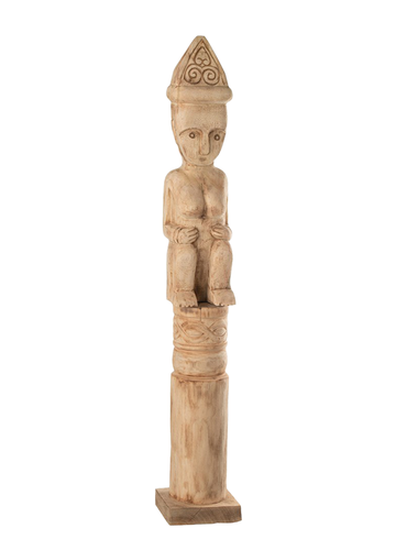 FIGURA ÉTNICA / SENTADO EN EL PEDESTAL