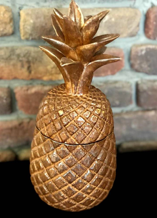 PINEAPPLE WITH COPPER CAP
